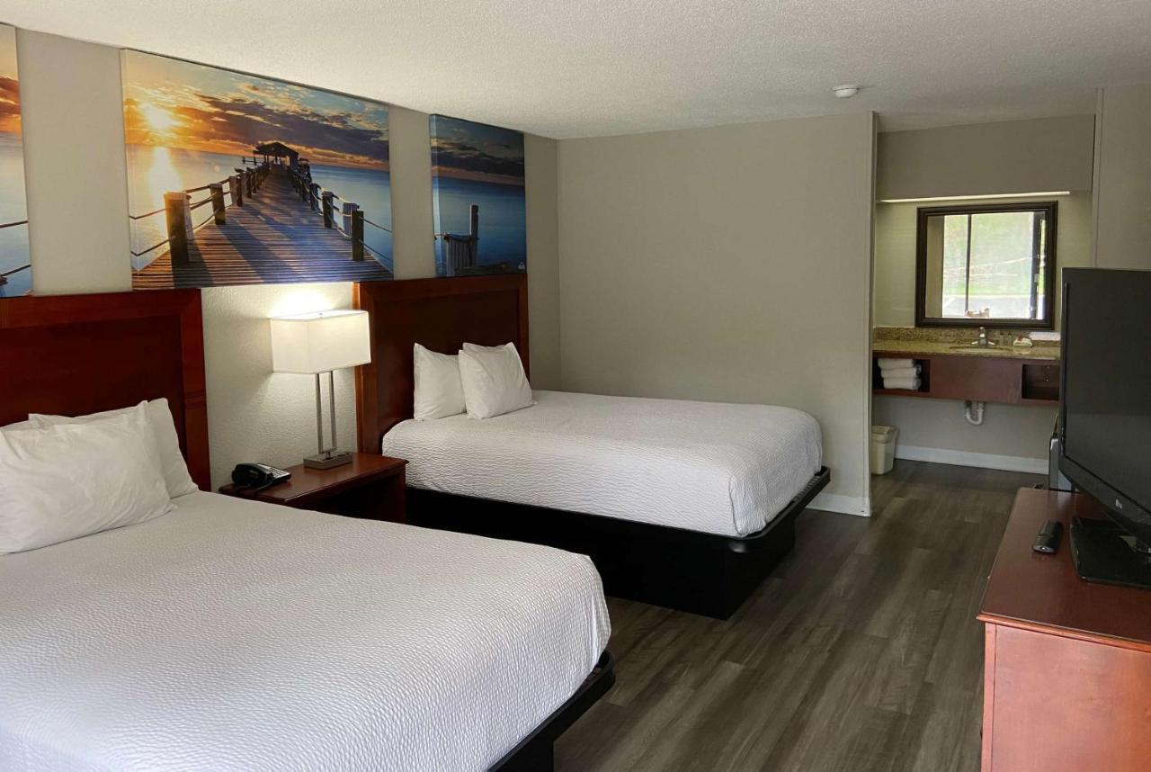 Days Inn By Wyndham Ozark Exteriér fotografie