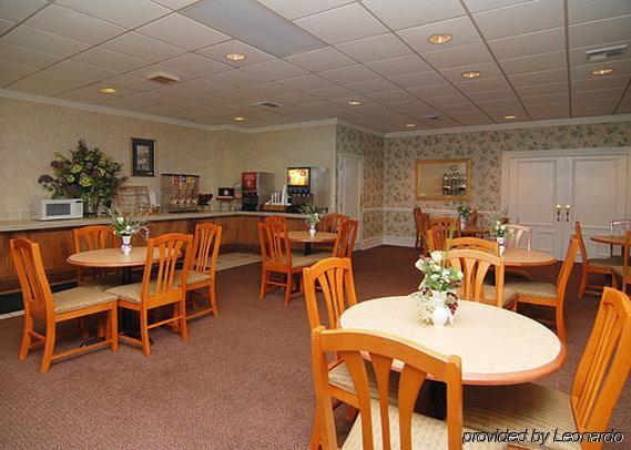 Days Inn By Wyndham Ozark Restaurace fotografie